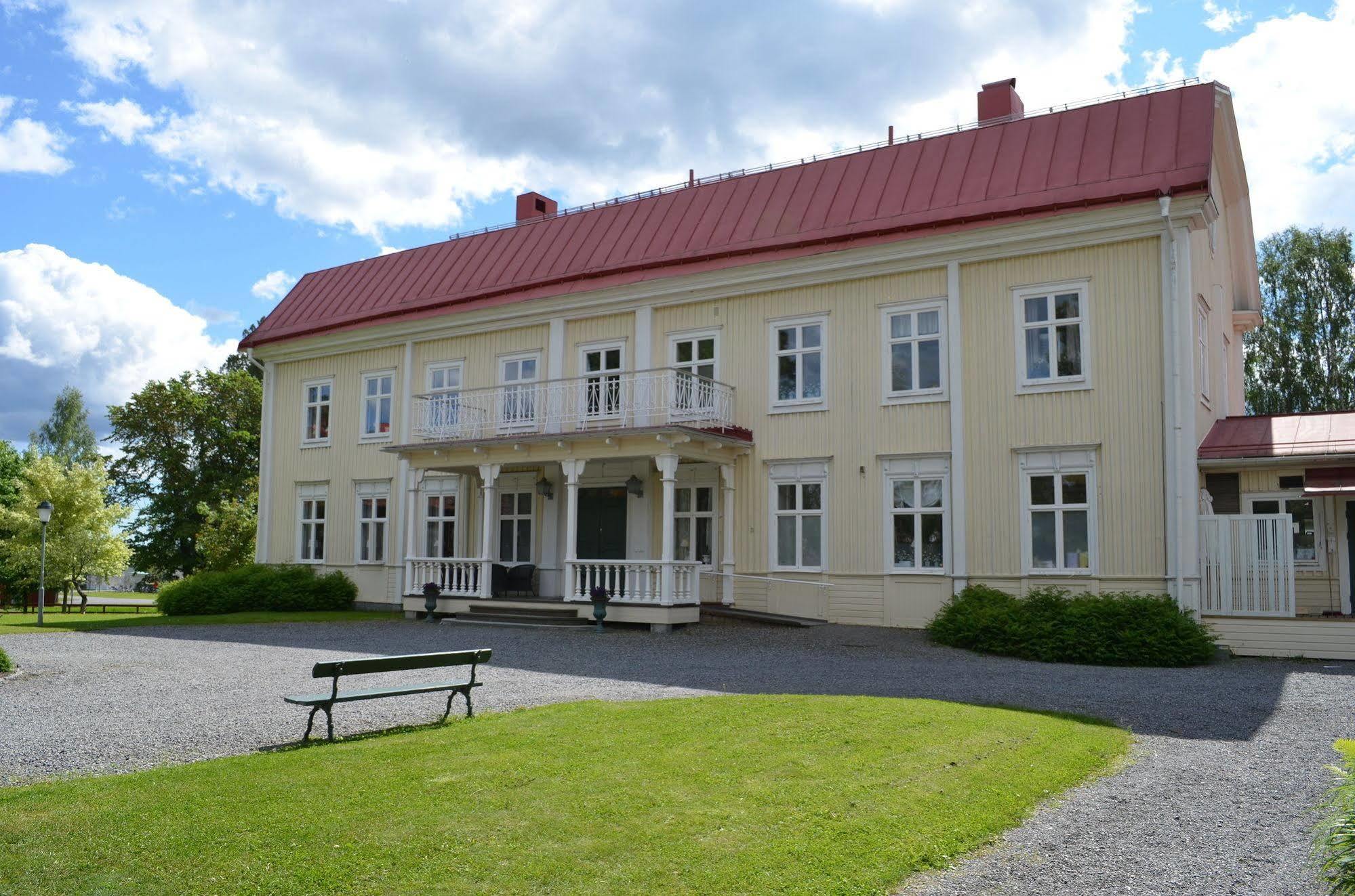 Stiftsgarden Konferens & Hotell Skellefteå Екстериор снимка
